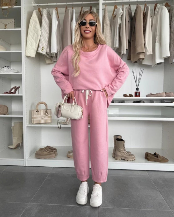 AINE™ - Relaxed Two-Piece Outfit