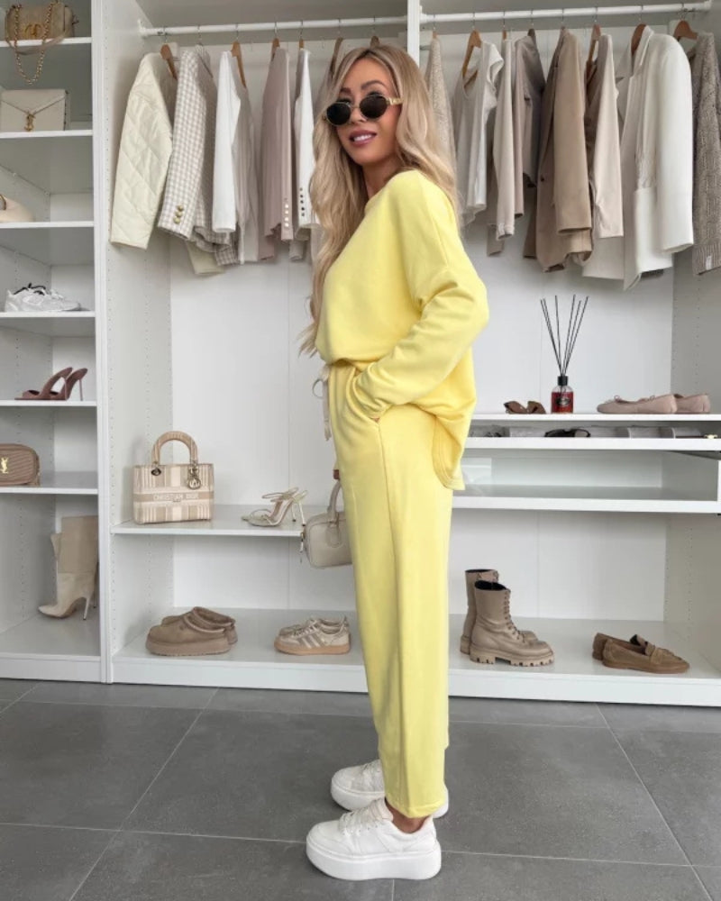 AINE™ - Relaxed Two-Piece Outfit