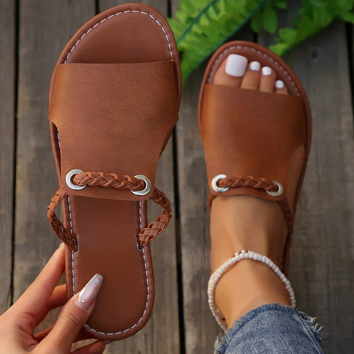 Nova | Sandales à boucle