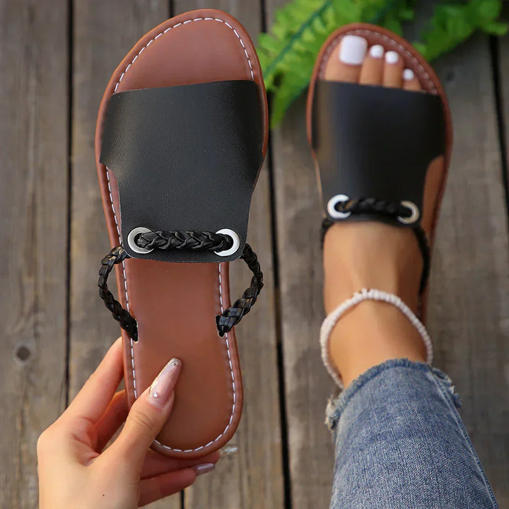 Nova | Sandales à boucle