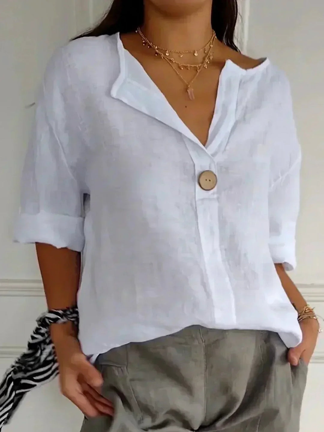 Naomi™ | Relaxed V-Neck Top