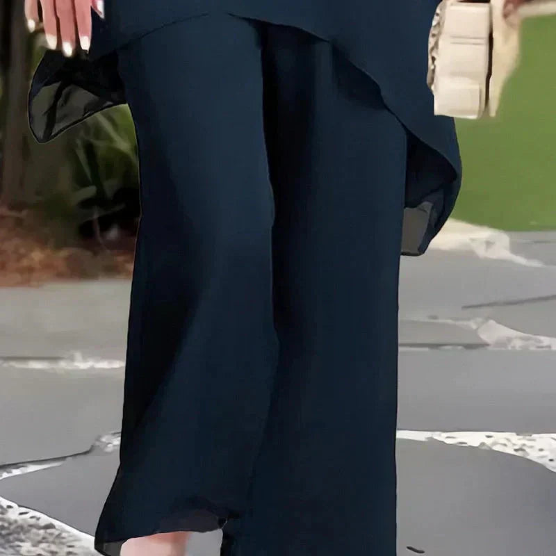 Tailleur avec pantalon palazzo drapé